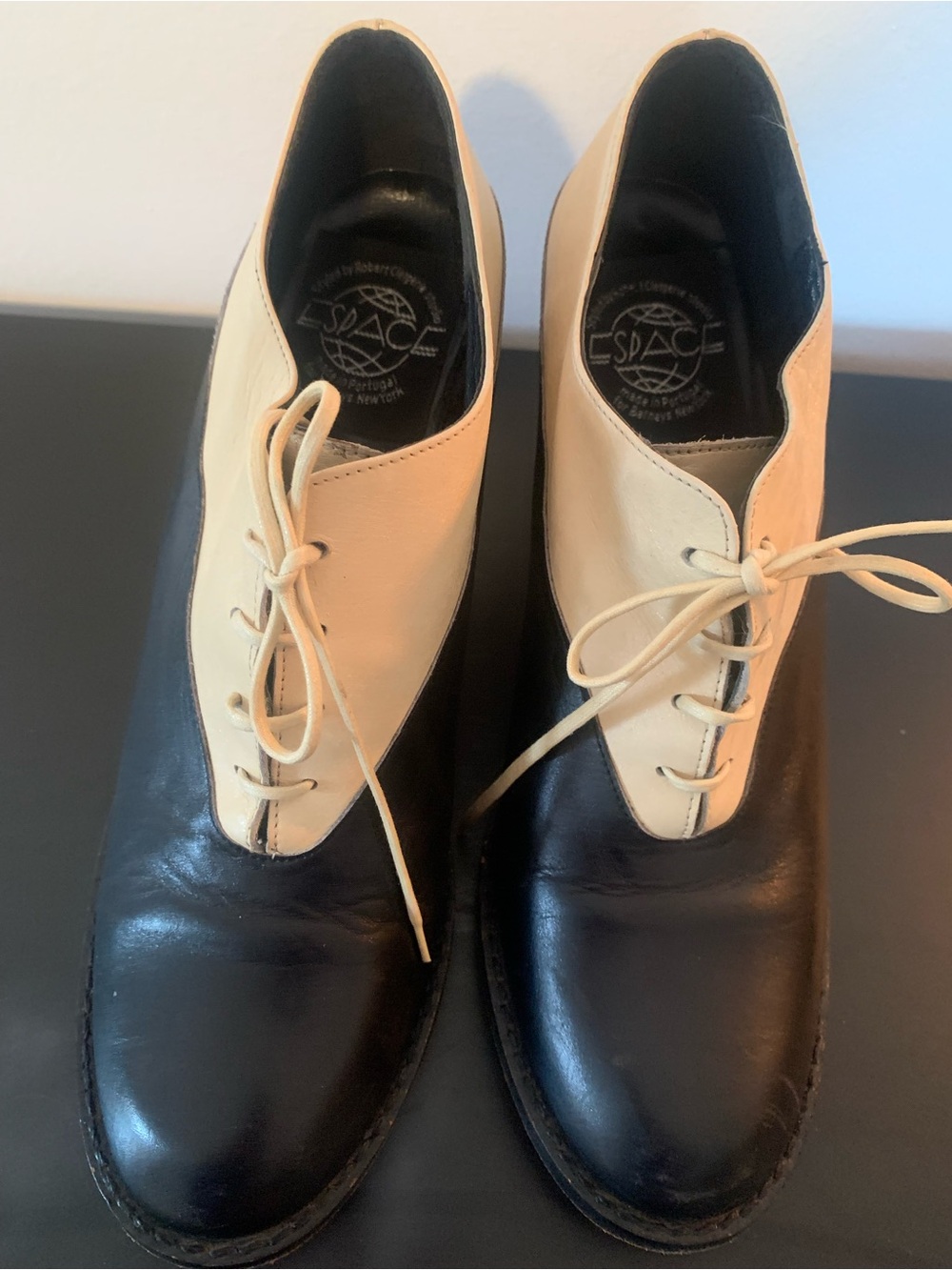 Barneys New York Black and Cream Two-Tone Lace-Up Oxfords